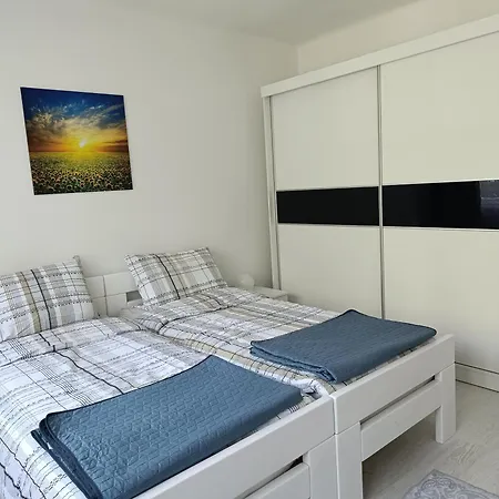 White & Tidy - Apartament