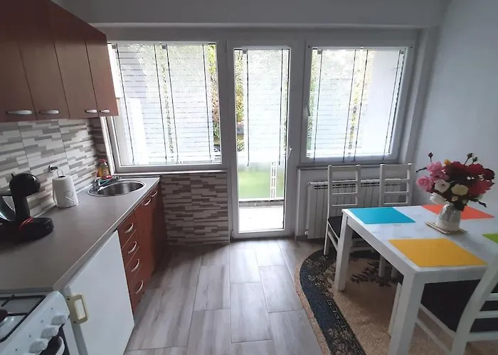 White & Tidy - * Szarajevó