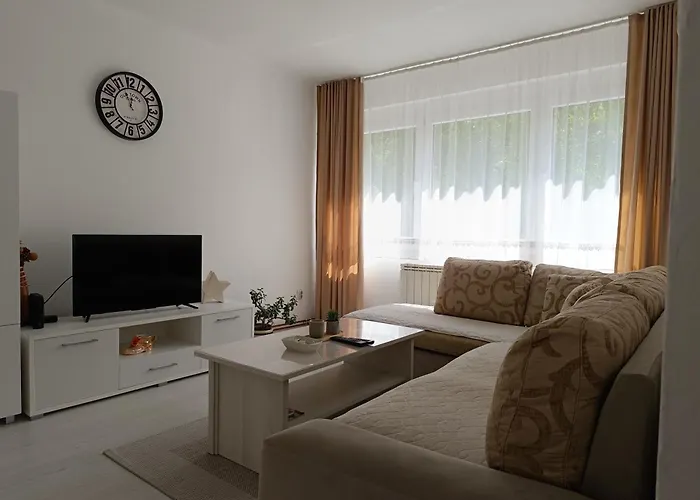 Apartman White & Tidy -